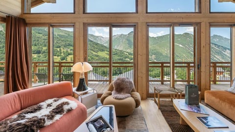 Villa Chalet Les 4 frères, Rental in Northern Alps