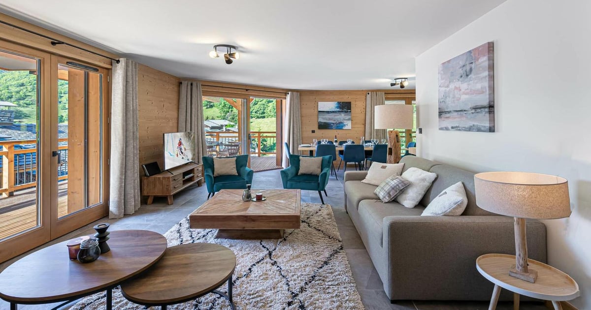 Appartement Bright Raven - Apartment rental in Le Bettaix, Northern ...