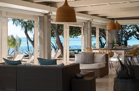 Choosing your villa rental period per season and activities