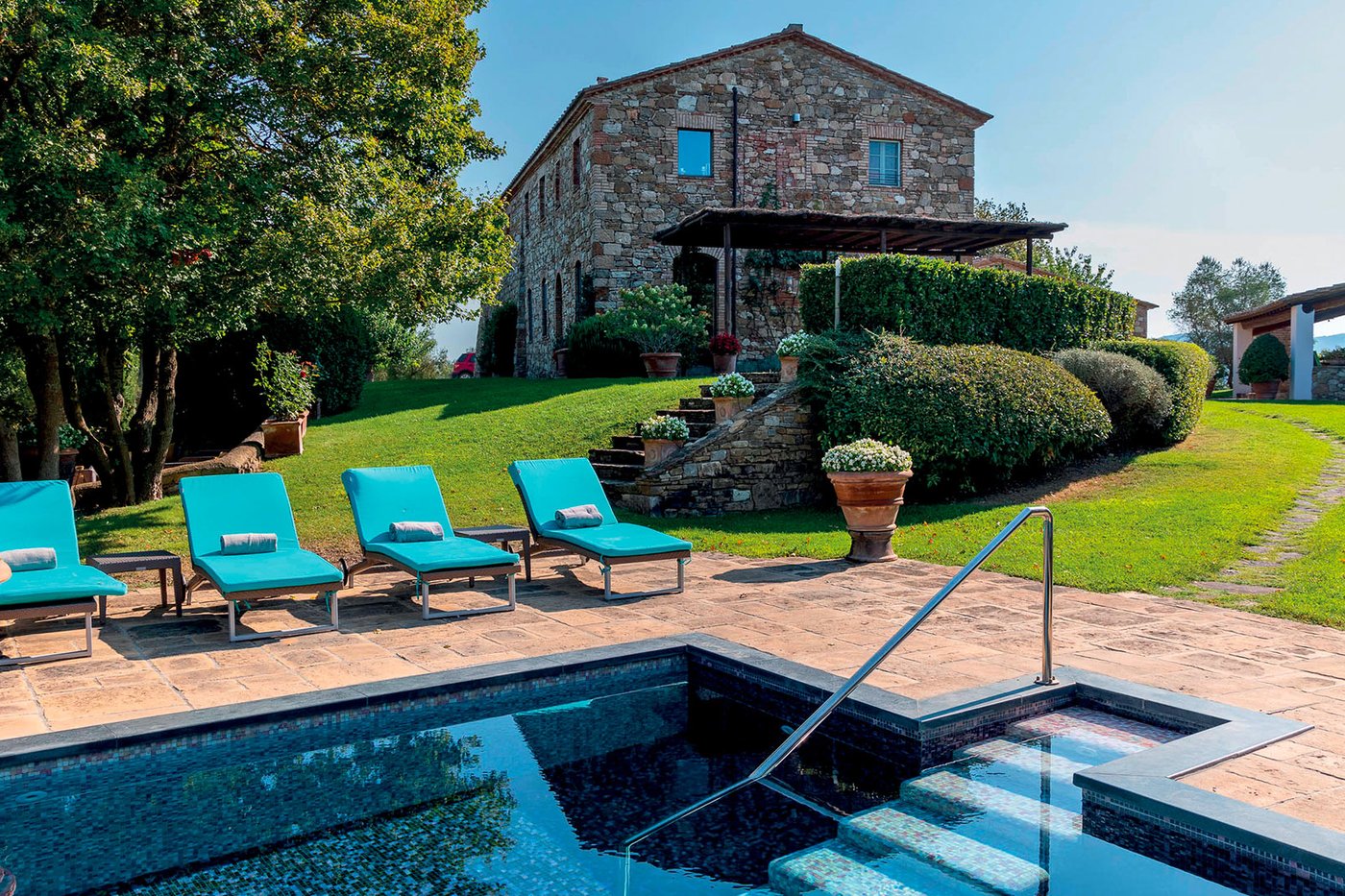 Casale San Regali, luxury villa in Tuscany, Italy