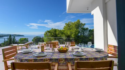 Villa Villa Persée, Rental in Peloponnese
