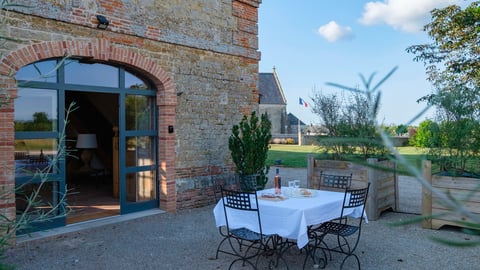 Villa L'Ecurie de Ravelie, Rental in Normandy