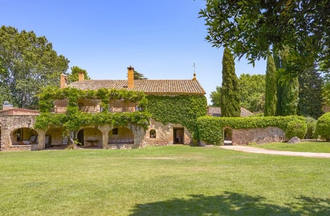 Villanovo sur la Costa Brava : séjours d'exception et conciergerie