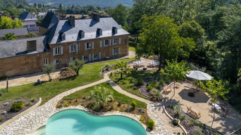 Villa Château des Aubépines, Rental in Occitania