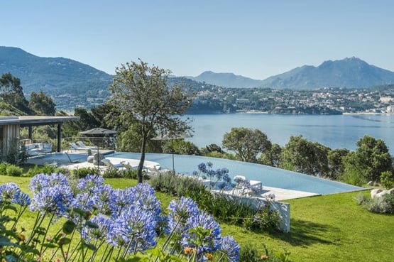 Villa rentals in Propriano