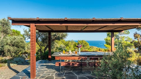 Villa Finca Armeria, Rental in Costa Brava
