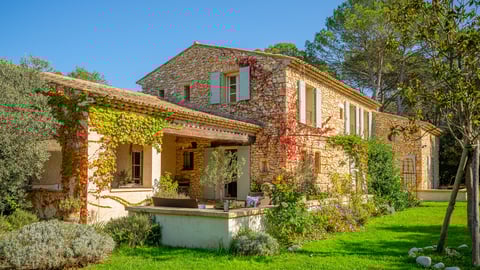 Villa Mas Carolanne, Location à Provence