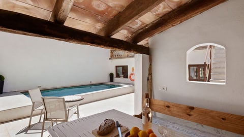 Villa Maison Canaries, Rental in Mallorca
