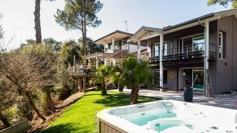 Villa Villa Akebia, Location à Landes