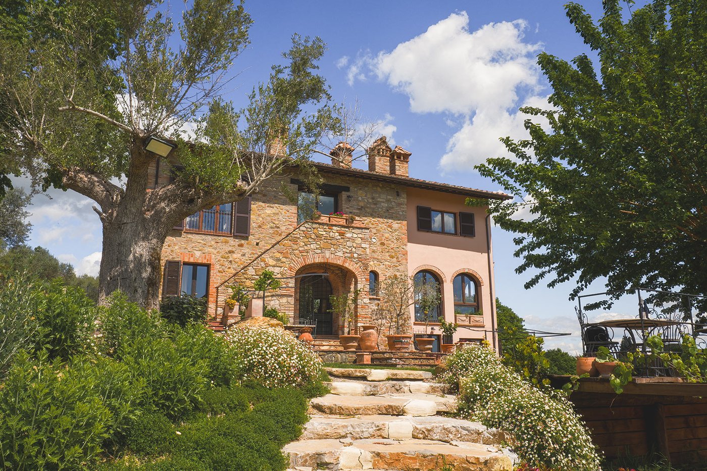 Villa Del Poggio, luxury villa in Umbria, Italy