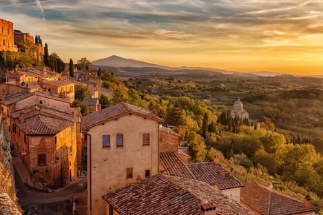 4. Montepulciano, its vino nobile and Tuscan farmhouses