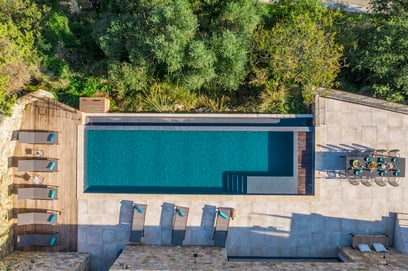 Luxury Villas with Outstanding Swimming Pools