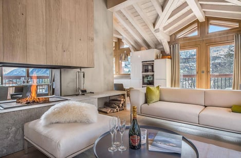 5. Chalet Kynost – Location d'exception à 20 mètres des pistes à Courchevel 1550