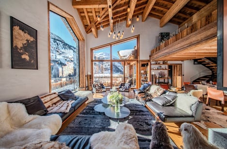 Pourquoi choisir un chalet avec services pour votre séjour ?
