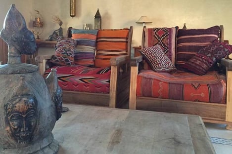 Les fameux coussins sont-ils un élément essentiel ? Et, si oui, comment devraient-ils être ?