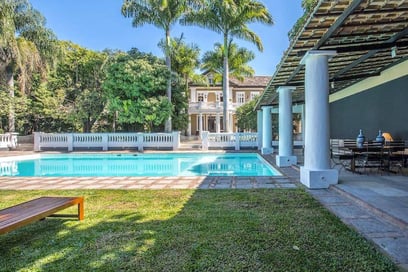 Our selection of unusual villas for a unforgettable holiday