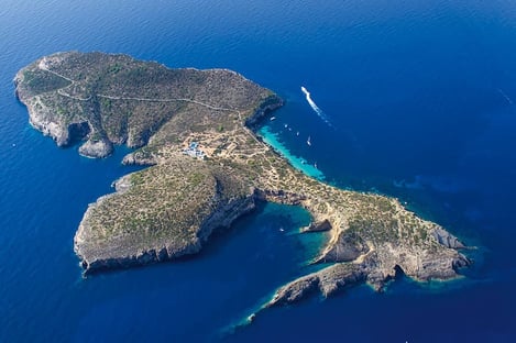 Renting a villa on a private island