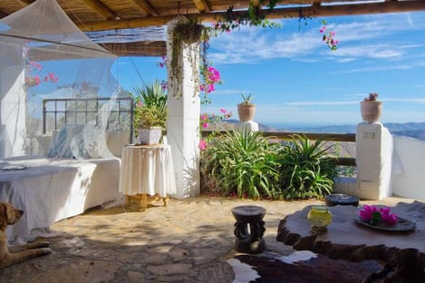 4) Rent an eco-friendly villa