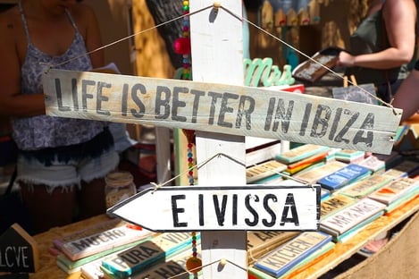 3- El mercadillo de Sant Jordi