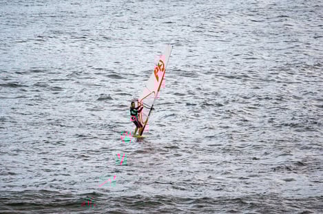 7- Indulge in the pleasures of kitesurfing and windsurfing
