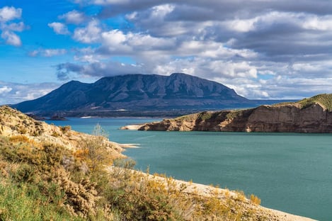 Embalse del Negratín, Andalucía, Spain: an incredible lake not to be missed