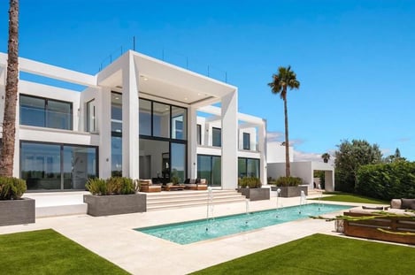 Villanovo offers to help you take the leap