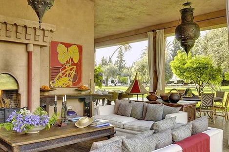 Share unforgettable moments with family or friends