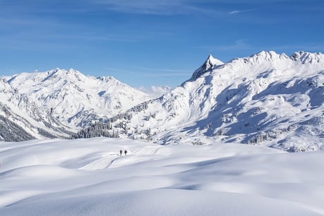 3 Reasons to Rent a Chalet in the Mountains for Your Winter Holidays