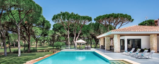Rent a villa in Algarve