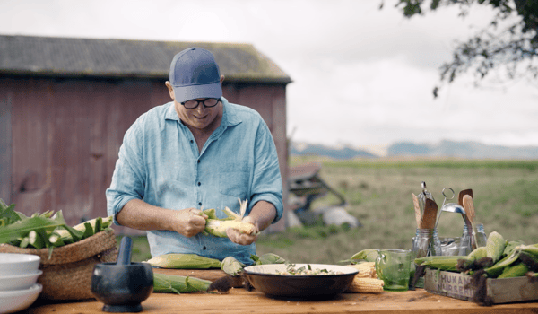 Big Communications and Pioneer launch amoosing campaign