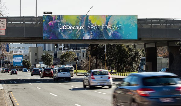 New study reveals Large Format advertising influences purchase decisions and improves effectiveness of mobile advertising