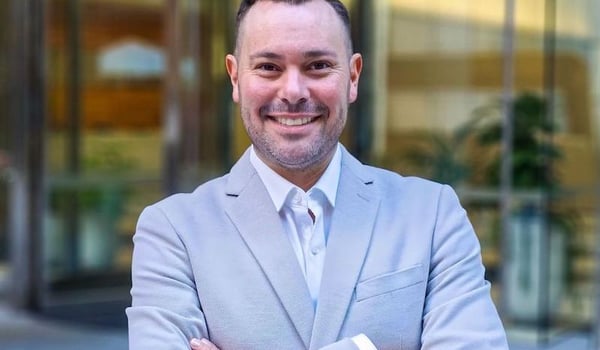 Jordan Scott rejoins Veridooh