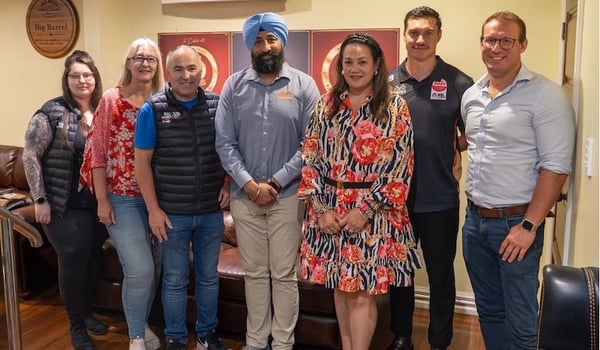 Hawke’s Bay Hawks and Big Barrel celebrate the start of long-term collaboration