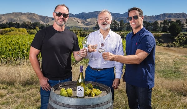 Grape Ambassador Graham Norton arrives in Aotearoa for winemaking with Invivo