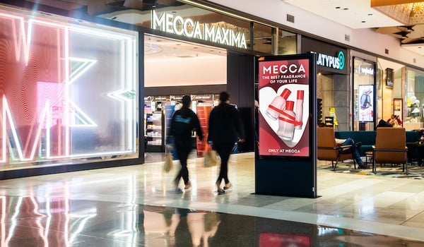 oOh!media renews premium retail contracts to enhance network capabilities