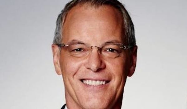 Simon Dallow to leave 1News at Six after 20 years