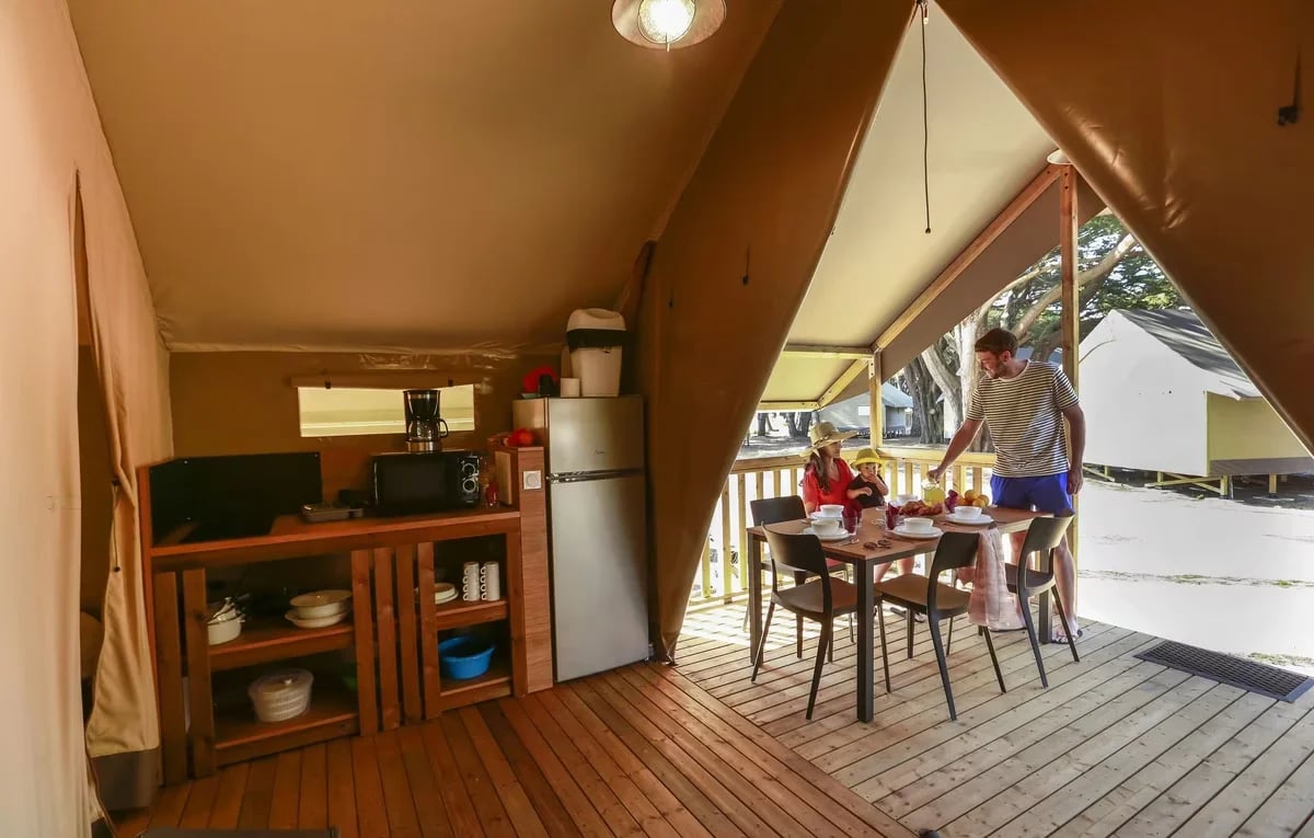 Flower Camping Tamarins Plage gallery 4