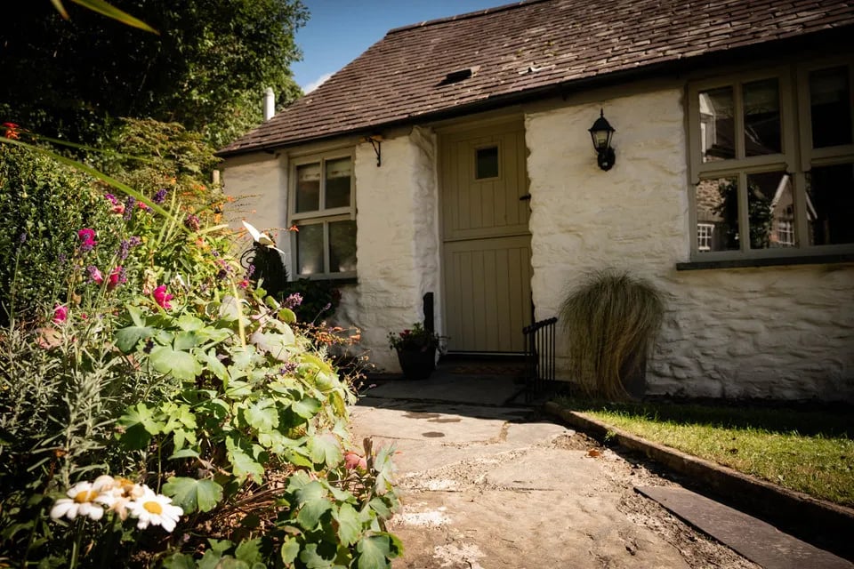 Dolau Afon Camping gallery 3