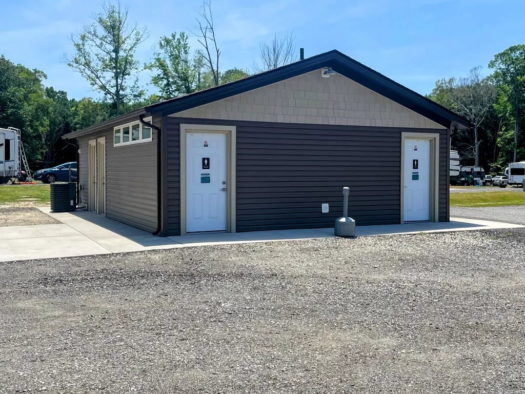 Isle of Wight Family Campground gallery 1