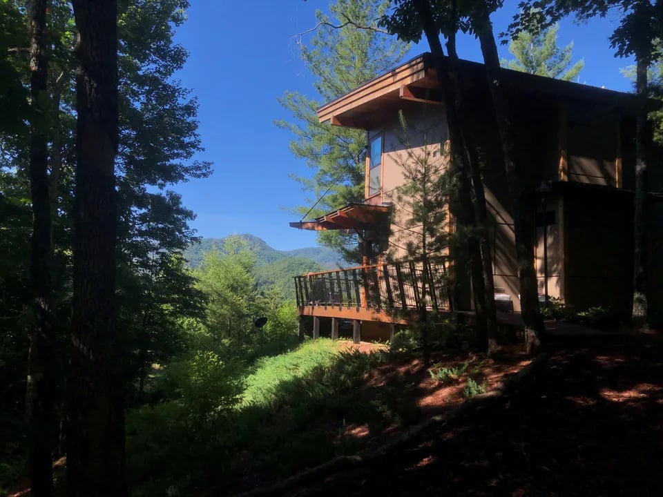 Sky Ridge Yurts gallery 1