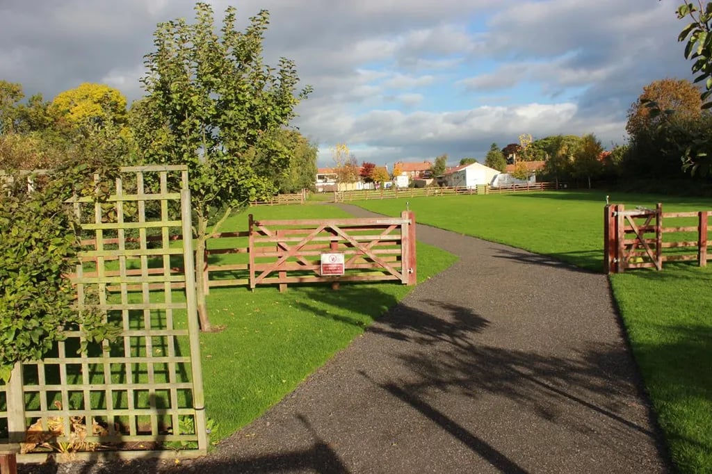 Chestnuts Caravan Park gallery 1