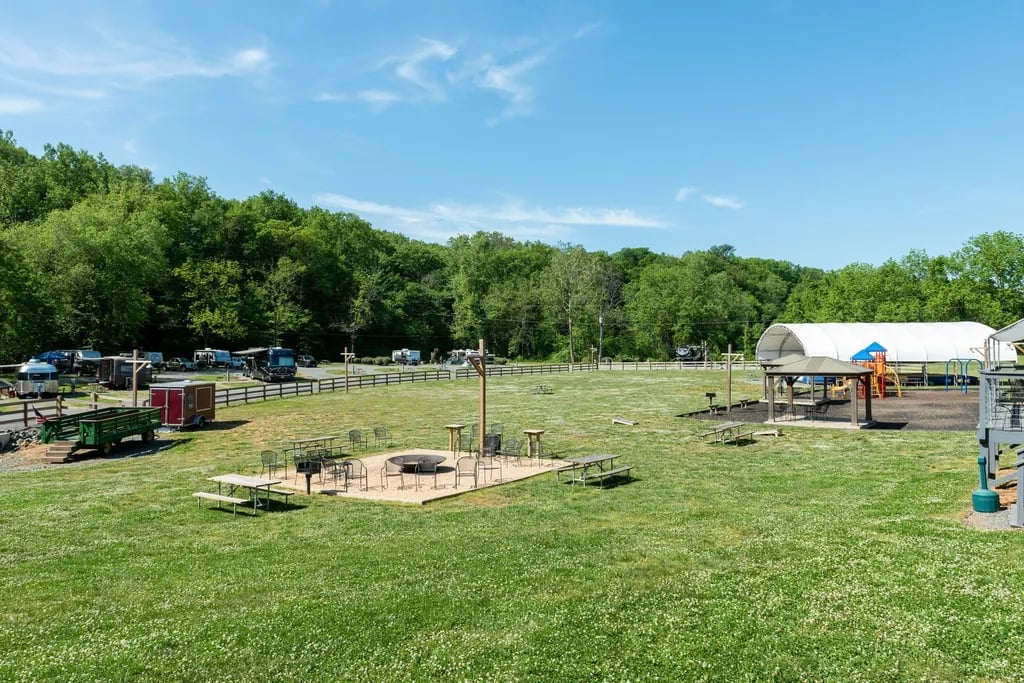 Misty Mountain Camp Resort