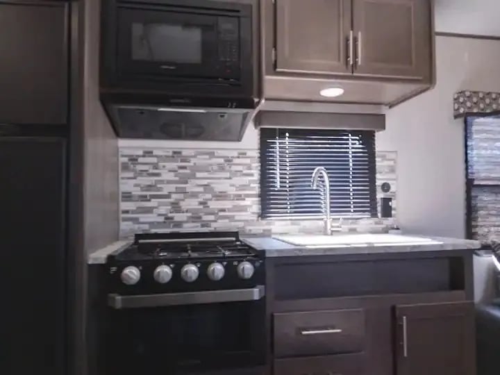 341 RV Park gallery 3