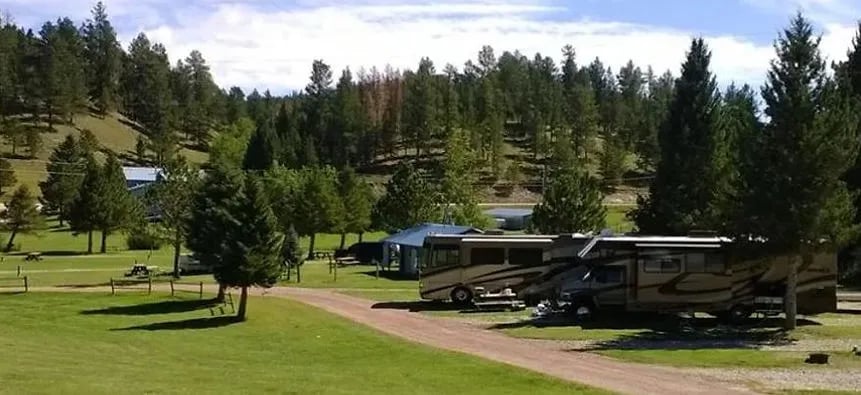 Mt Meadow Store & Campground