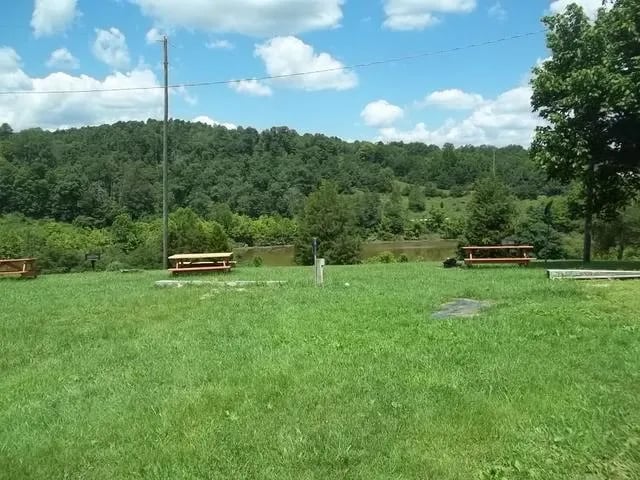 Statts Mills Campground gallery 3