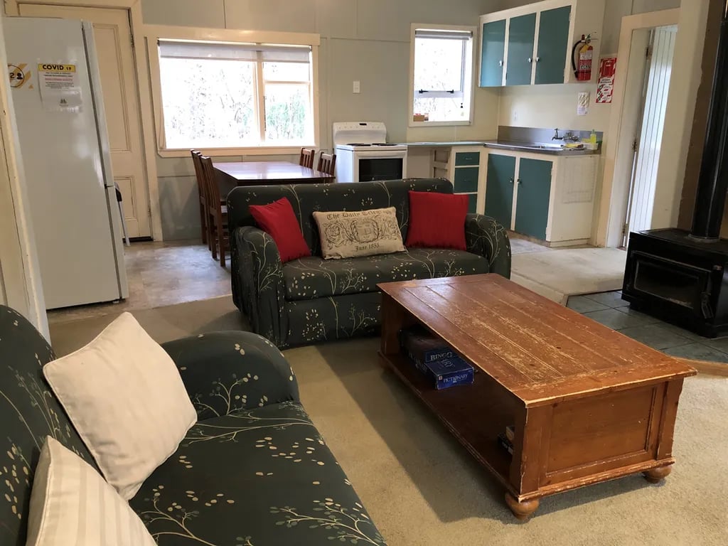 Naseby Holiday Park (Larchview) gallery 1