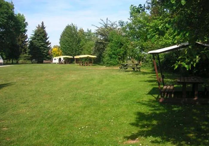 Campingplatz Stolzenau - CamplinQ