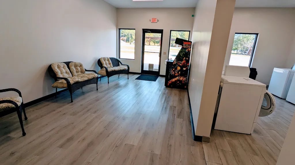 Big Rig RV Park gallery 3