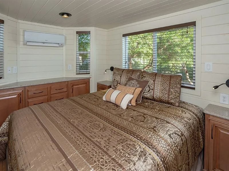 Vines RV Resort, A Sun RV Resort gallery 1