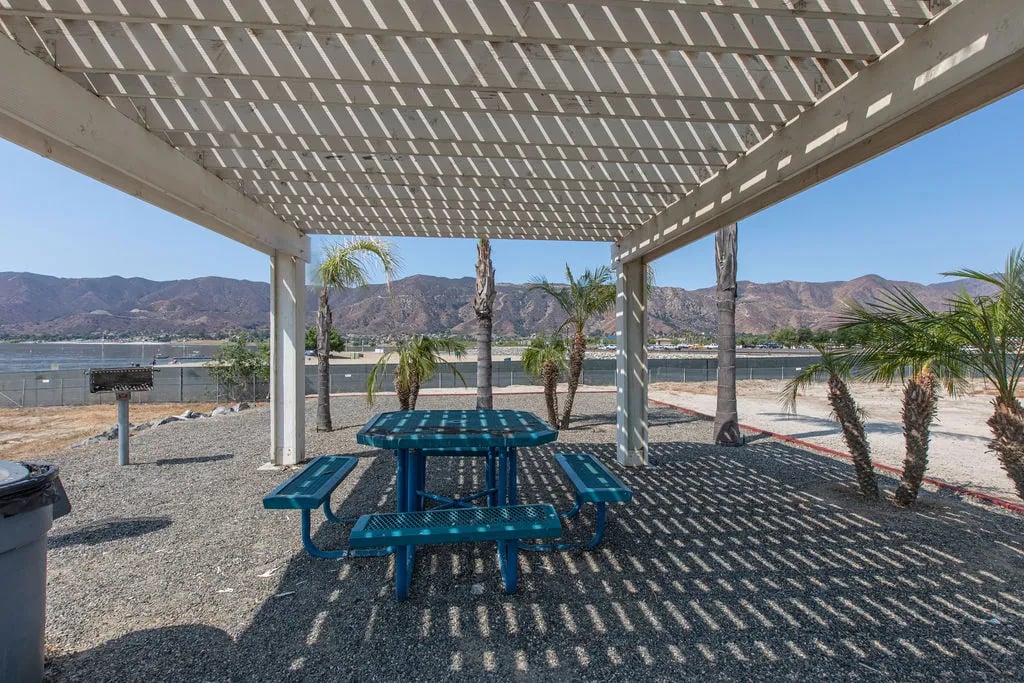 Lake Park RV Resort gallery 1